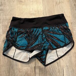 Lululemon run speed up low rise shorts